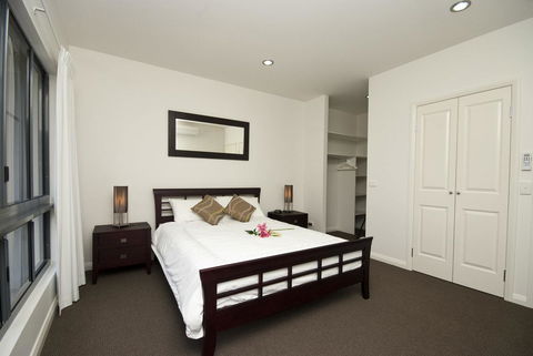 Woodville Beach Townhouse 5 - Accommodation Bookings 2
