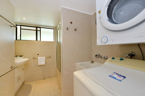 Seascape Holidays - Tropical Reef Apartments - Accommodation Bookings 19