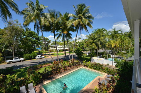 Seascape Holidays - Tropical Reef Apartments - Accommodation Bookings 1