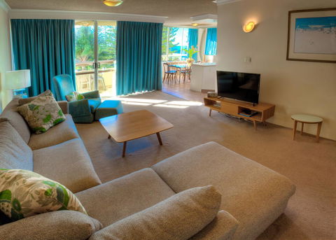Oceania On Burleigh Beach - Accommodation Bookings 32