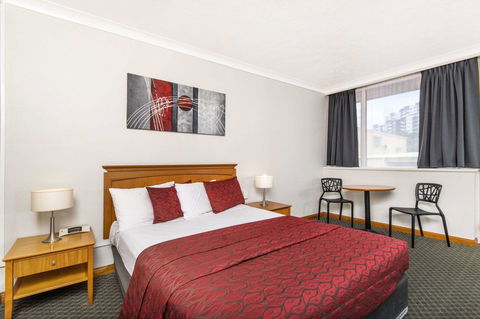 The Robert Towns - Accommodation Bookings 4