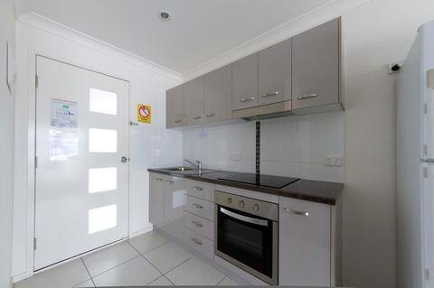 Rockhampton Serviced Apartments - Accommodation Bookings 20