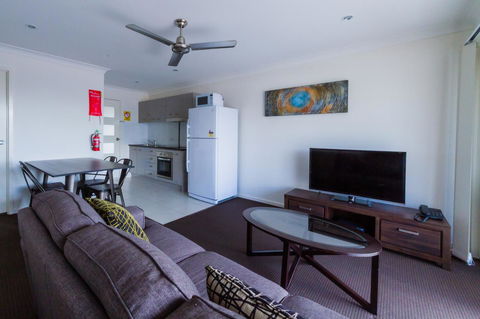 Rockhampton Serviced Apartments - Accommodation Bookings 18