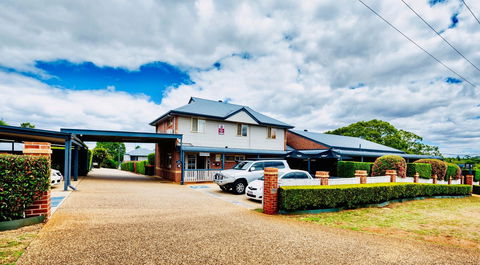 Ambassador On Ruthven - Accommodation Bookings 5