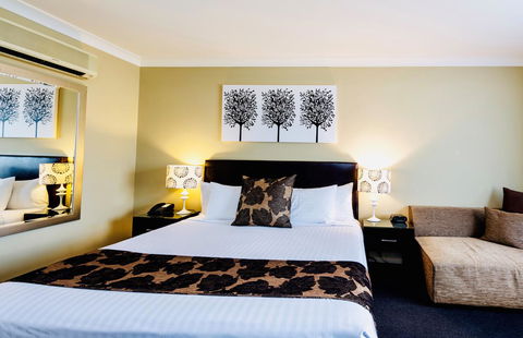 Ambassador On Ruthven - Accommodation Bookings 14