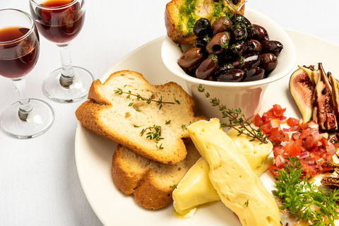 Ambassador On Ruthven - Accommodation Bookings 42