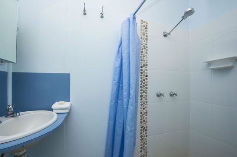 Blue On Cockle - Accommodation Bookings 3