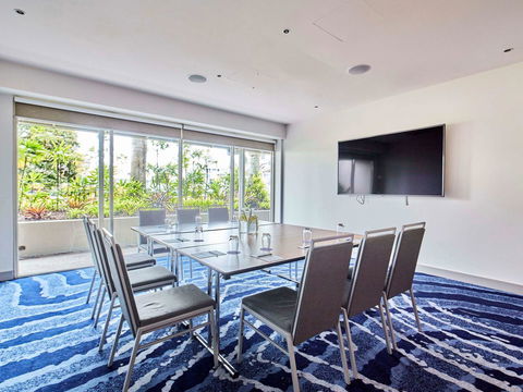 Novotel Cairns Oasis Resort - Accommodation Bookings 44