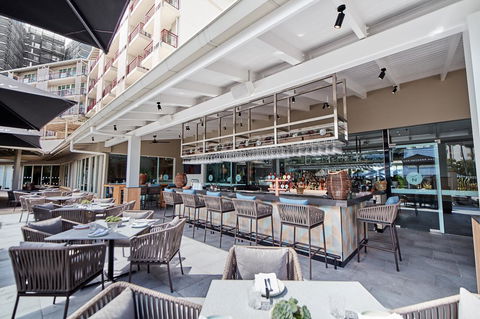 Novotel Cairns Oasis Resort - Accommodation Bookings 12