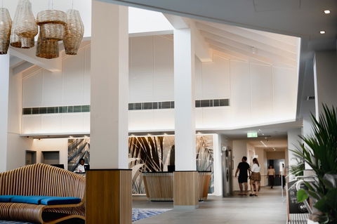 Novotel Cairns Oasis Resort - Accommodation Bookings 11