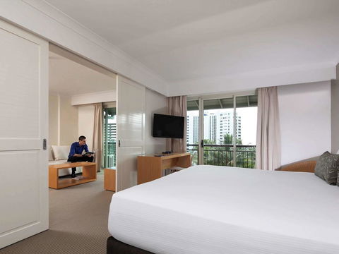 Novotel Cairns Oasis Resort - Accommodation Bookings 41