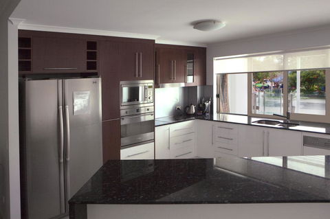Waters Edge Apartment Cairns - Accommodation Bookings 8