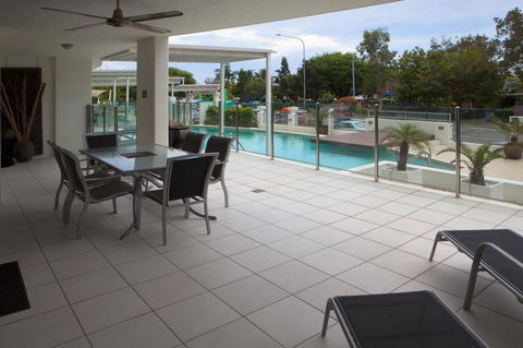 Waters Edge Apartment Cairns - Accommodation Bookings 10