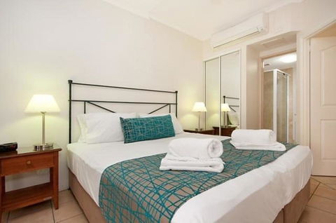 The Newport On Macrossan - Adults Only - Accommodation Bookings 7