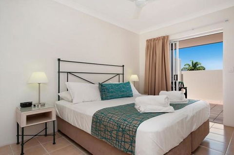 The Newport On Macrossan - Adults Only - Accommodation Bookings 1