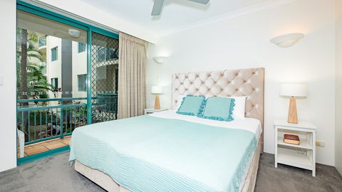 Currumbin Sands On The Beach - Accommodation Bookings 15