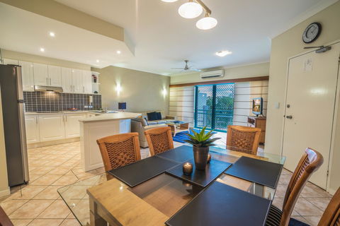 Currumbin Sands On The Beach - Accommodation Bookings 21