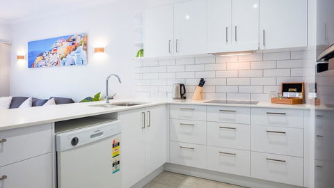Currumbin Sands On The Beach - Accommodation Bookings 22