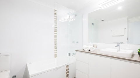 Currumbin Sands On The Beach - Accommodation Bookings 35