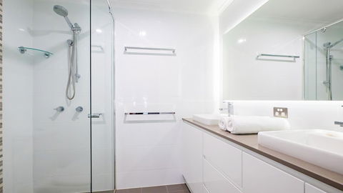 Currumbin Sands On The Beach - Accommodation Bookings 25