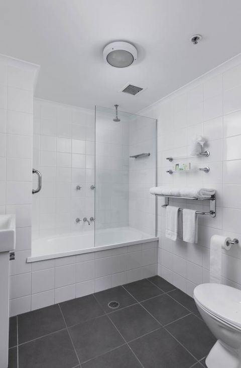 George Williams Hotel - Accommodation Bookings 42