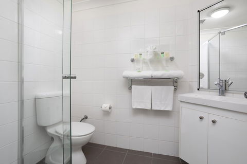 George Williams Hotel - Accommodation Bookings 1