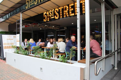 George Williams Hotel - Accommodation Bookings 9
