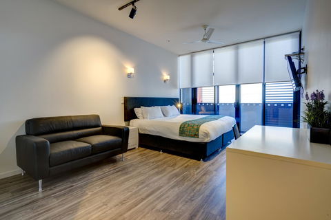 Arena Apartments By CLLIX - Accommodation Bookings 12