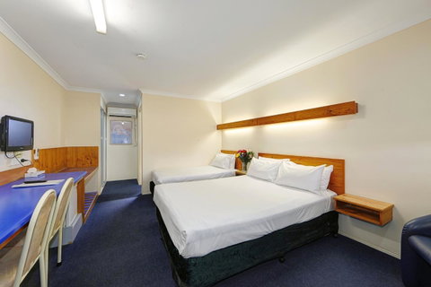 Smart Motels Bert Hinkler - Accommodation Bookings 16