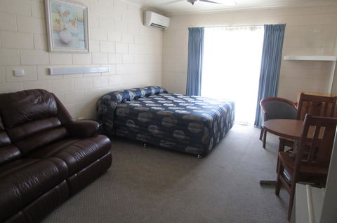 The Park Motel - Accommodation Bookings 4