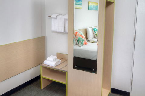 Palm Beach Hotel - Accommodation Bookings 17