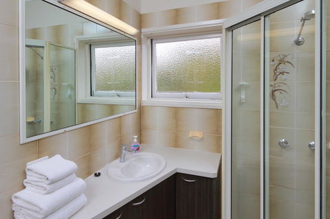 Palm Beach Hotel - Accommodation Bookings 3