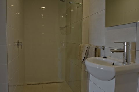 Kallangur Motel - Accommodation Bookings 17