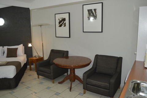 Kallangur Motel - Accommodation Bookings 32
