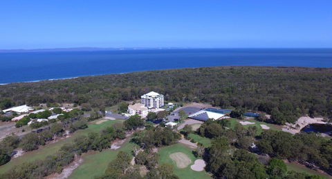 Fairways Golf & Beach Retreat Bribie Island - Accommodation Bookings 7