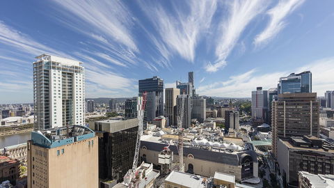 Oaks Brisbane Festival Suites - Accommodation Bookings 2