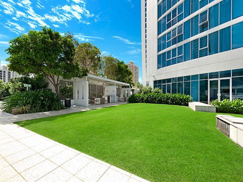 H Star Residences-- Paradise Stayz - Accommodation Bookings 24