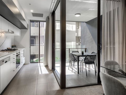 Opera Apartments South Brisbane - Accommodation Bookings 25