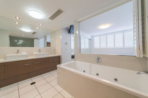 Echelon Apartments Yeppoon - Accommodation Bookings 9