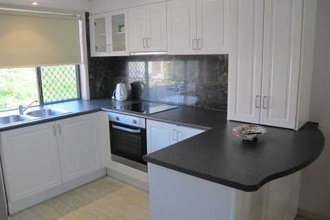 Grangewood Court Apartments - Accommodation Bookings 24
