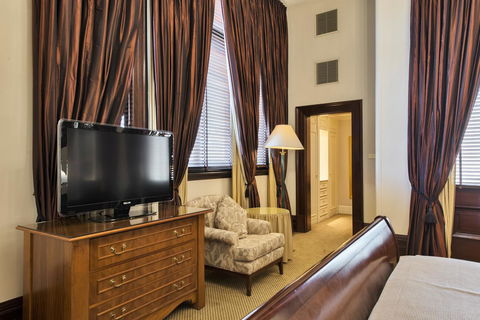 Treasury Brisbane - Accommodation Bookings 41