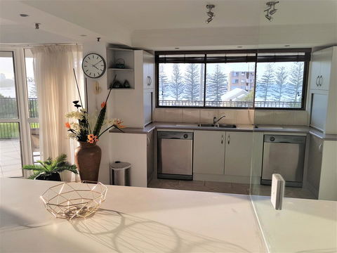 Gemini Court Holiday Apartments - Accommodation Bookings 34