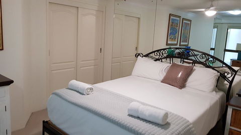 Gemini Court Holiday Apartments - Accommodation Bookings 15