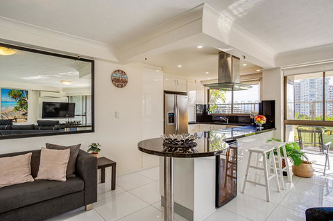 Gemini Court Holiday Apartments - Accommodation Bookings 7