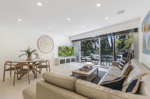 Little Cove Court - Accommodation Bookings 6
