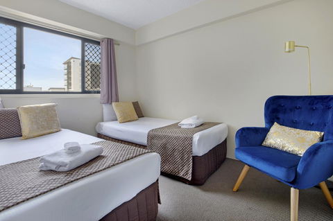 The Metropolitan Spring Hill - Accommodation Bookings 23