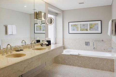 Sofitel Brisbane Central - Accommodation Bookings 14