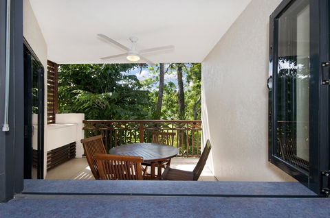 Freestyle Resort Port Douglas - Accommodation Bookings 26