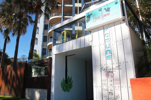 Komune Resort And Beach Club Greenmount Beach - Accommodation Bookings 16