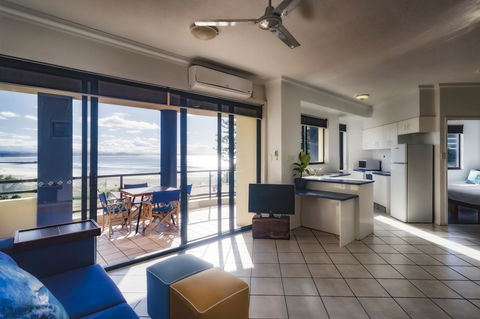 Komune Resort And Beach Club Greenmount Beach - Accommodation Bookings 31